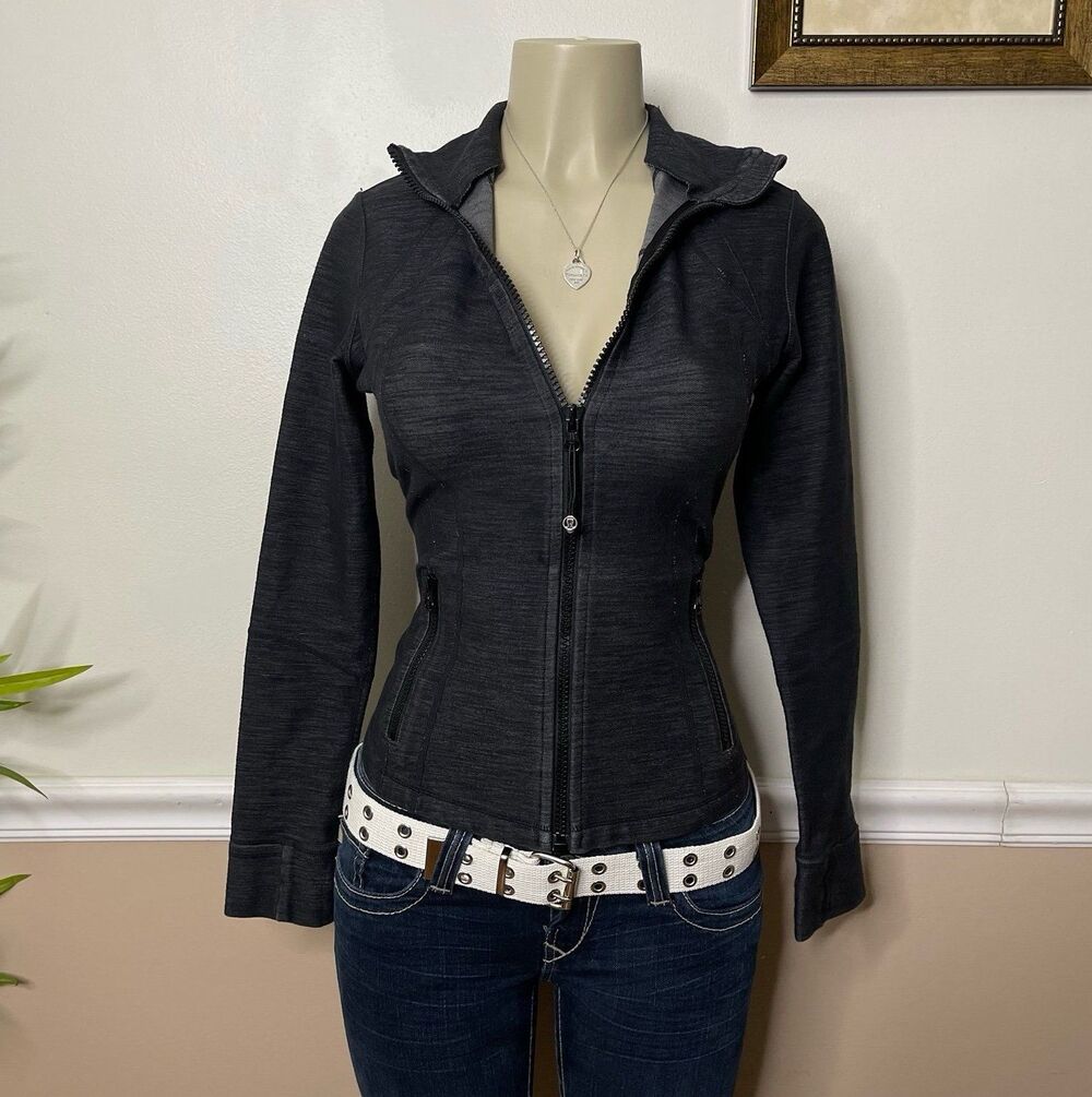 Lululemon Women’s Full Zip Mock Neck Grey Space Dye Define Jacket